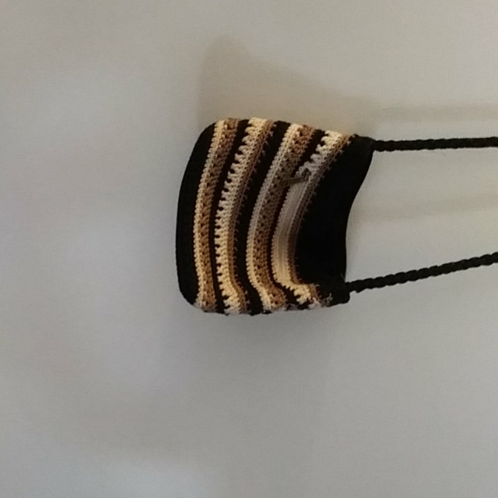 Shoulder bag